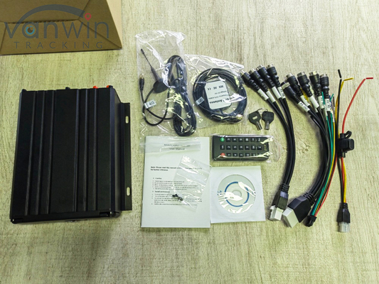 8-کانال هارد دیسک کارت SD موبایل DVR H.264 MDVR ماشین برای نظارت بر ایمنی خودرو
