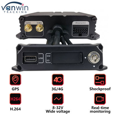 4CH دو کارت SD DVR تلفن همراه مینی سایز ماشین جعبه سیاه در وسیله نقلیه CCTV 4G GPS MDVR