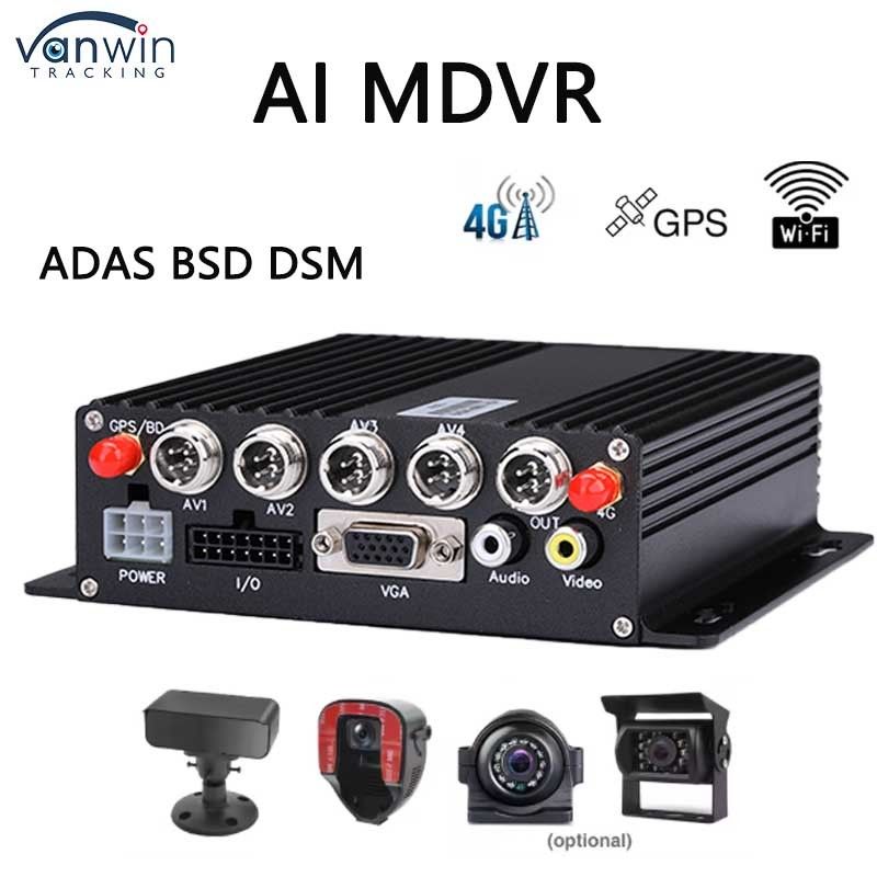 4 کانال ADAS DSM Car DVR با دوربین 4G GPS AHD دوربین کارت SD ضبط ویدیو برای آموزش رانندگی خودرو DVR تلفن همراه برای اتوبوس کامیون